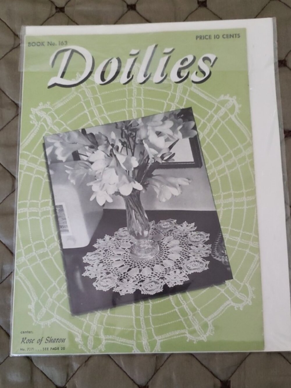 1941 Crochet Pattern Book Classic Vintage Doilies and more